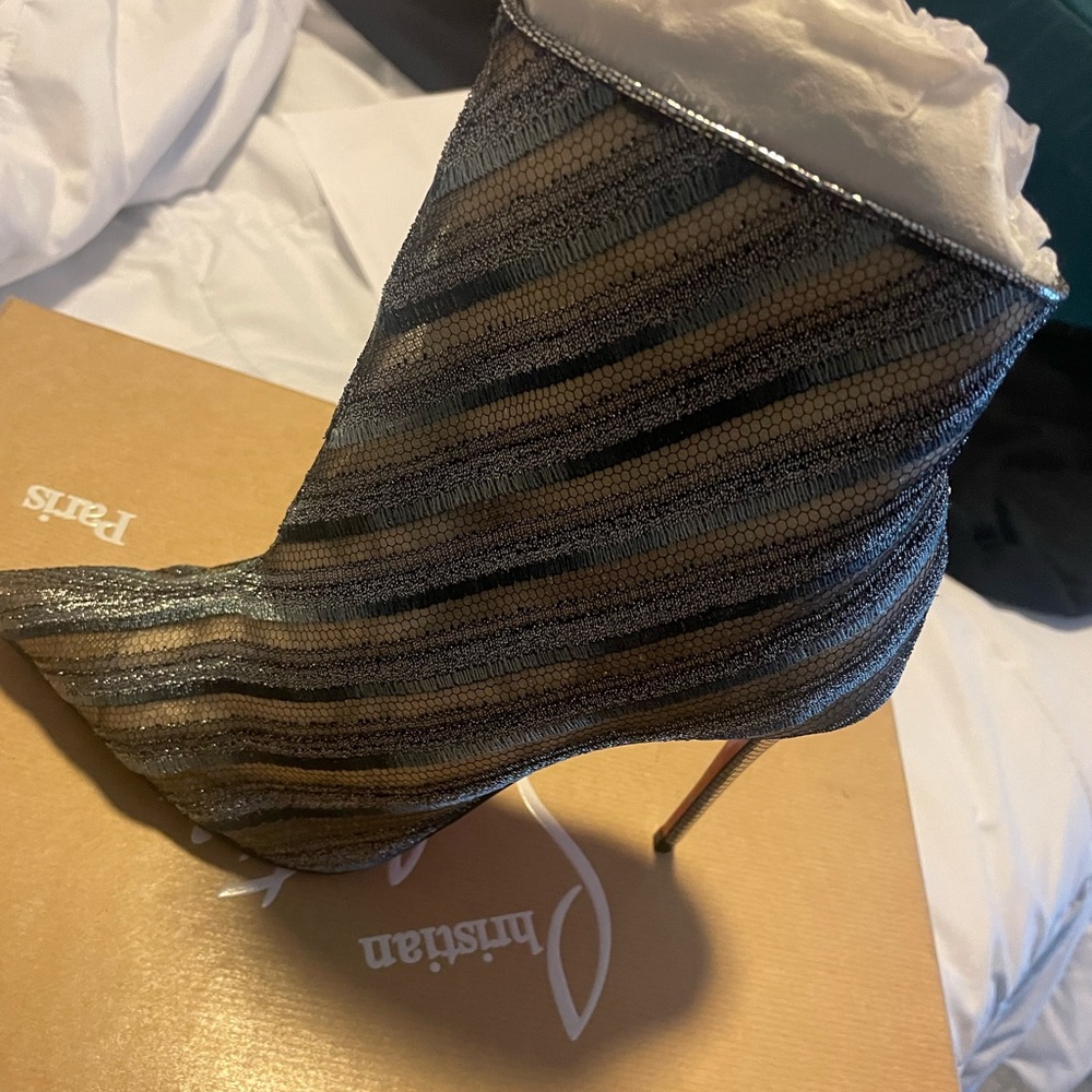 Brand new Bootie louboutin